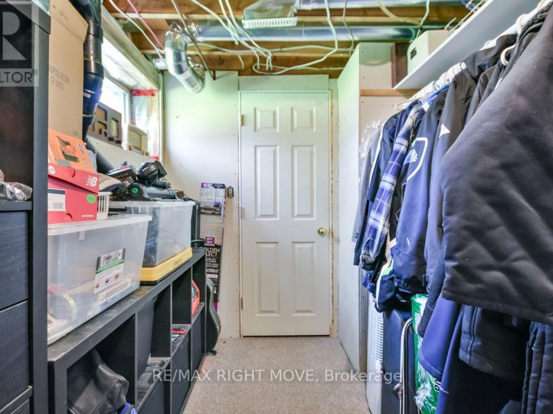 7697 WEST RIVER ROAD, Severn Lake