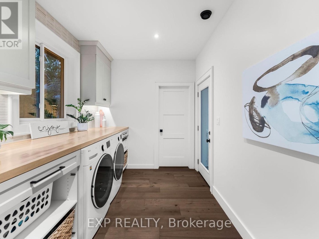 50 FAIRLIGHT GLEN CRESCENT, 