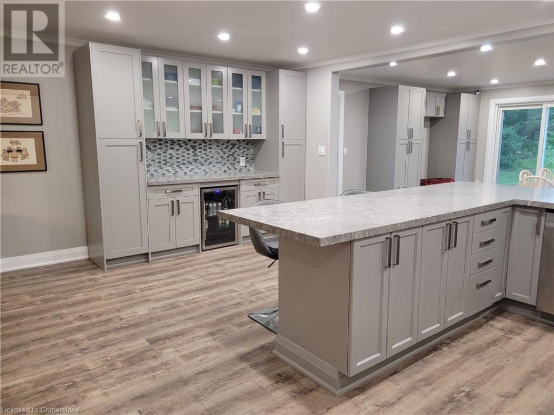891 PENINSULA Road, 