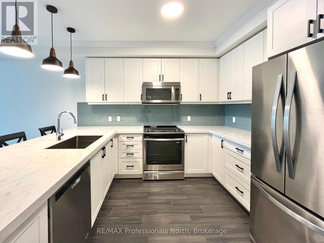 204 - 4 LAKE AVENUE, 