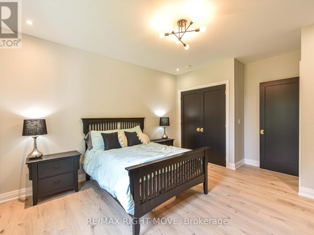 2272 Monck Road, Ramara