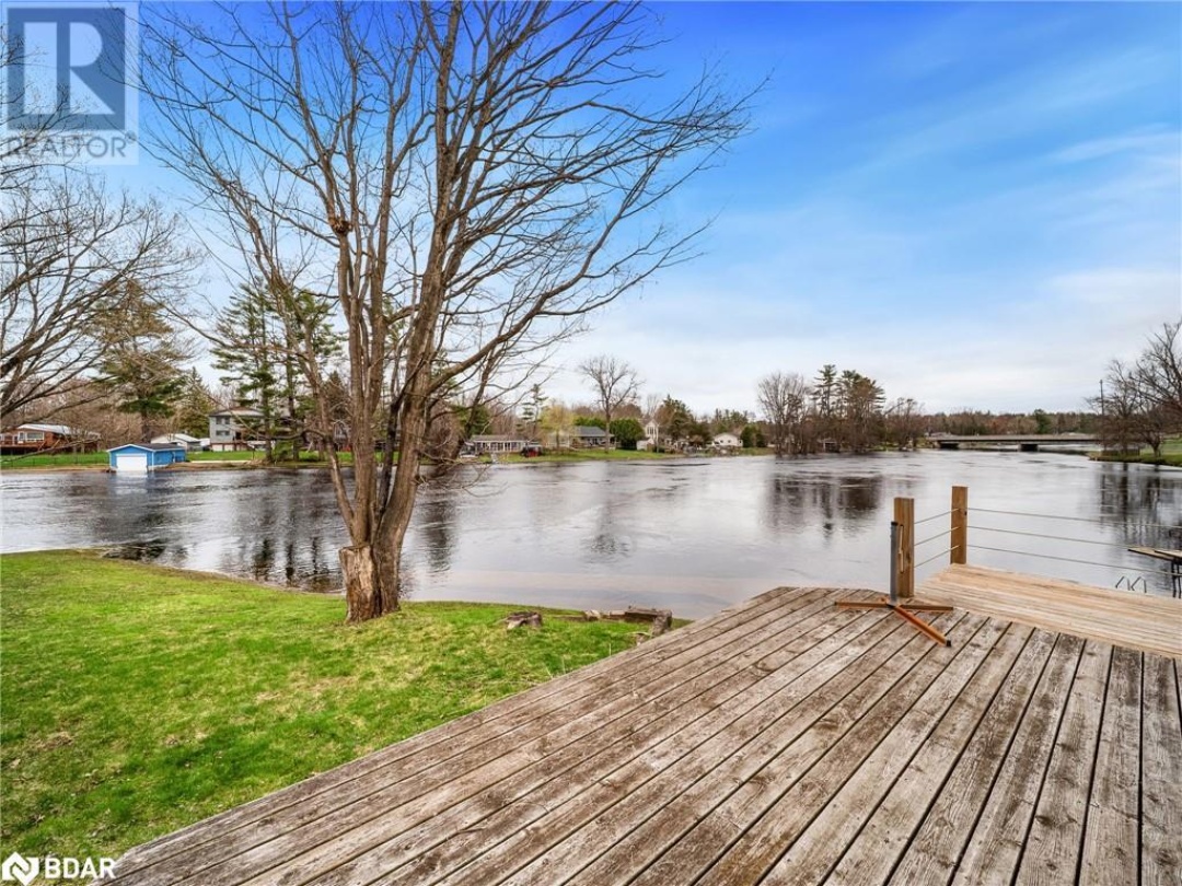 1012 Cowbell Lane, Severn Lake
