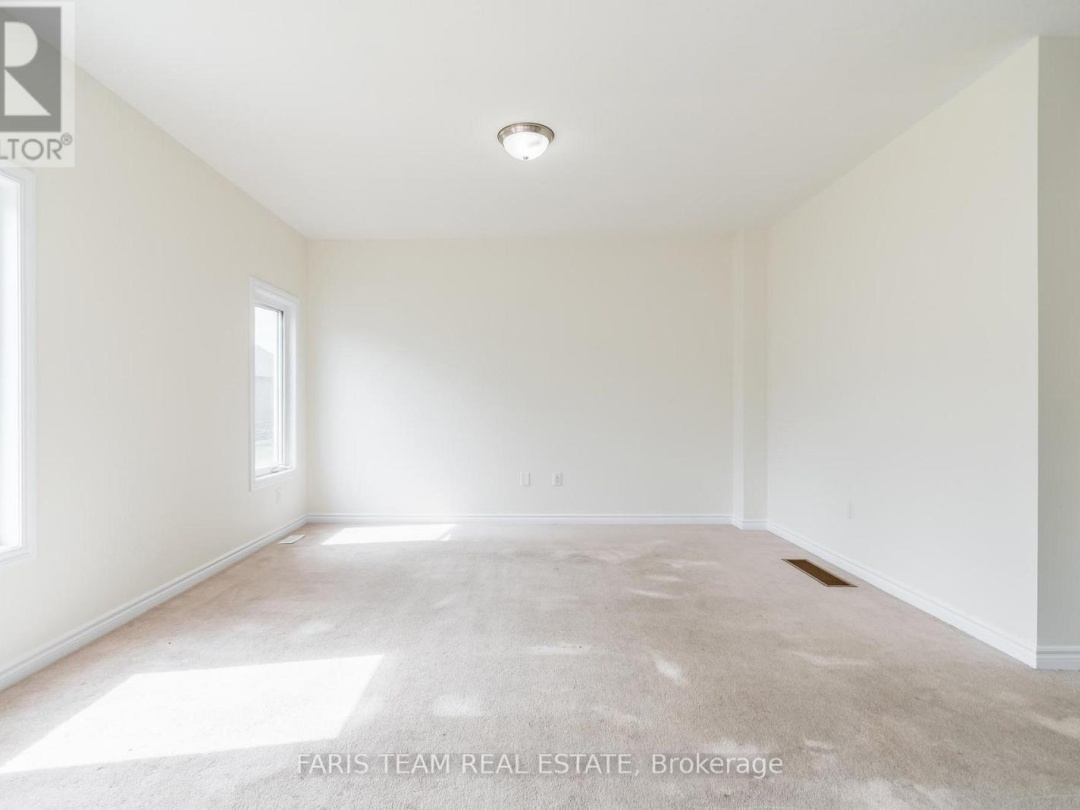 210 Isabella Drive, Orillia