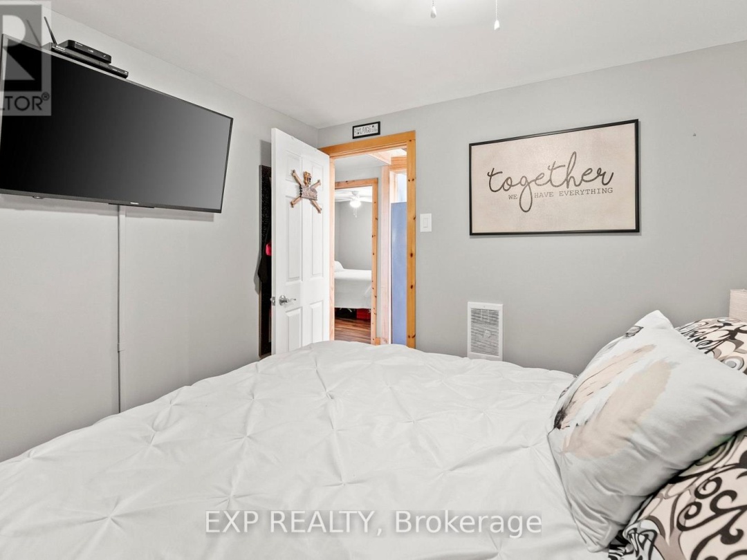 104 Fulsom Crescent, Dalrymple-south Lake