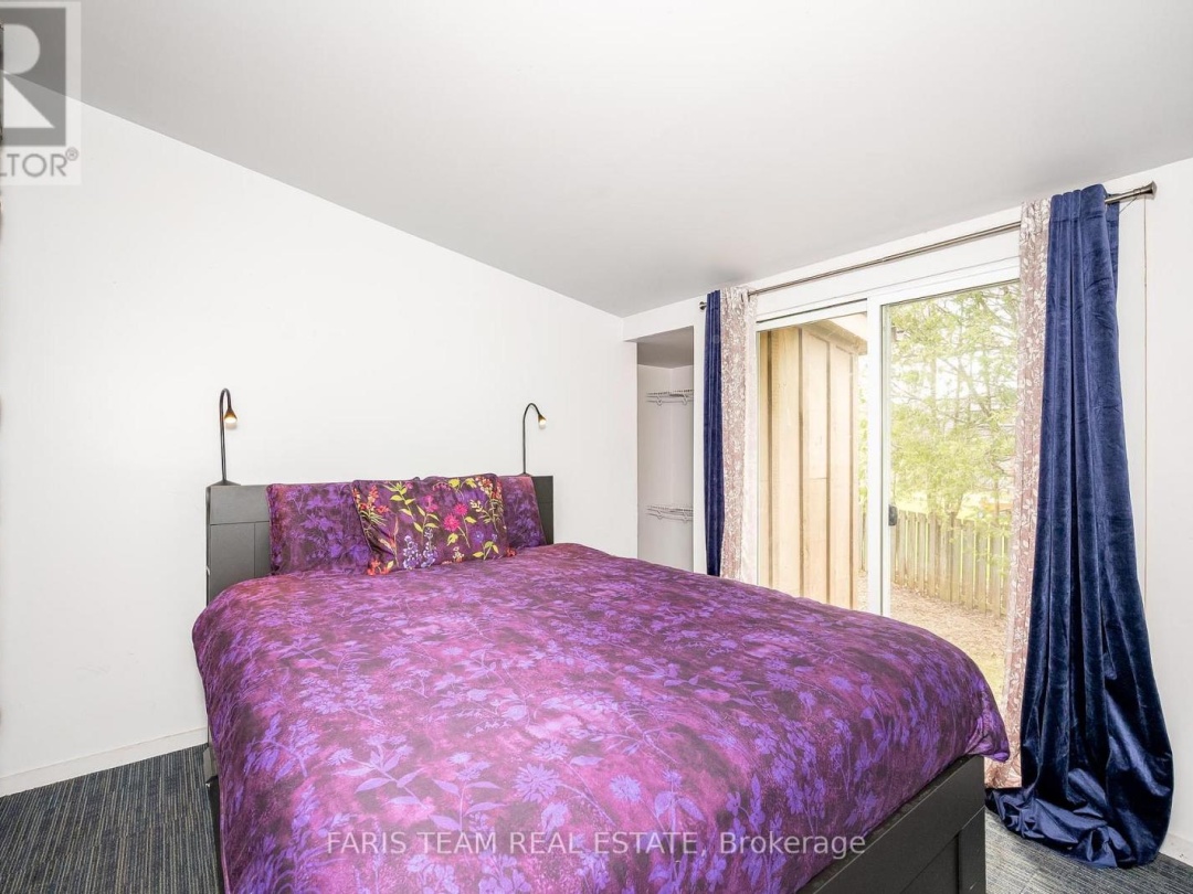 4 SCHOONER LANE, 