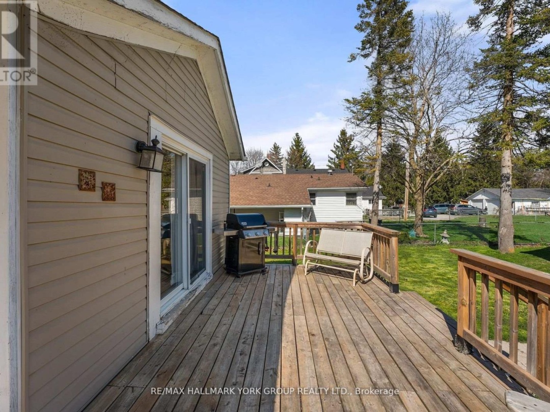 397 Mara Road, Lake Simcoe
