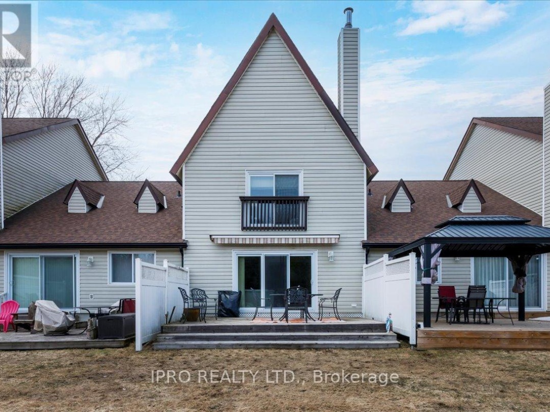 21 71 Laguna Parkway Parkway, Lake Simcoe