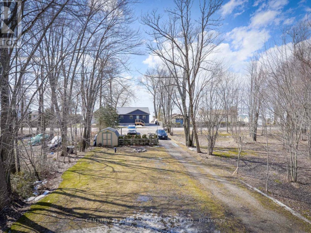 2597 Lakeshore Drive, Ramara