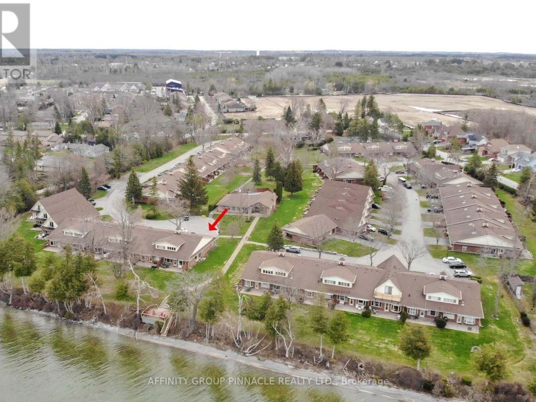 16 B90 Parklawn Boulevard, Lake Simcoe