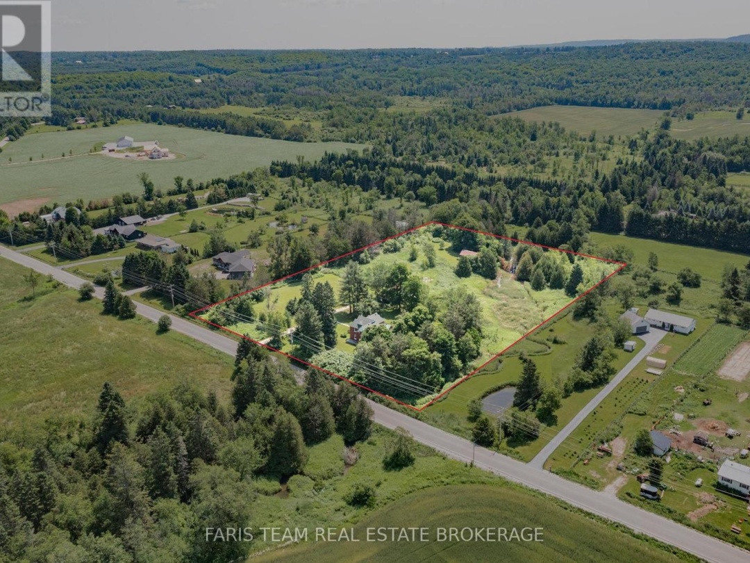 323 WARMINSTER SIDE ROAD, 