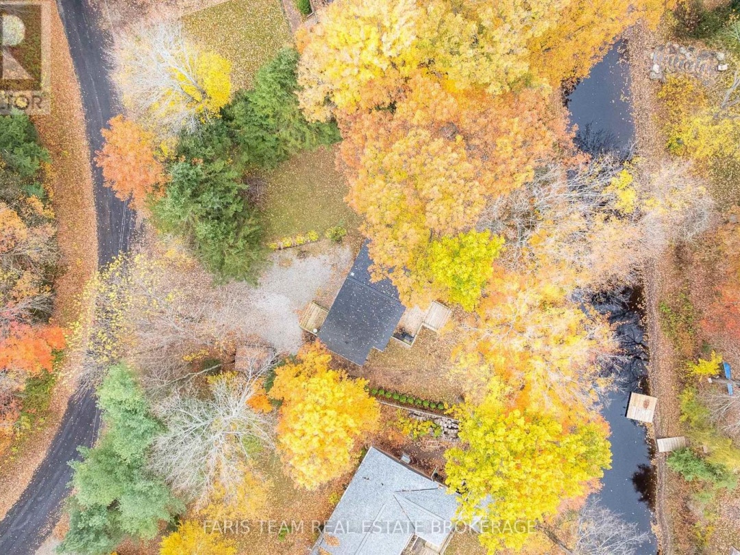 7475 ISLAND CRESCENT, 