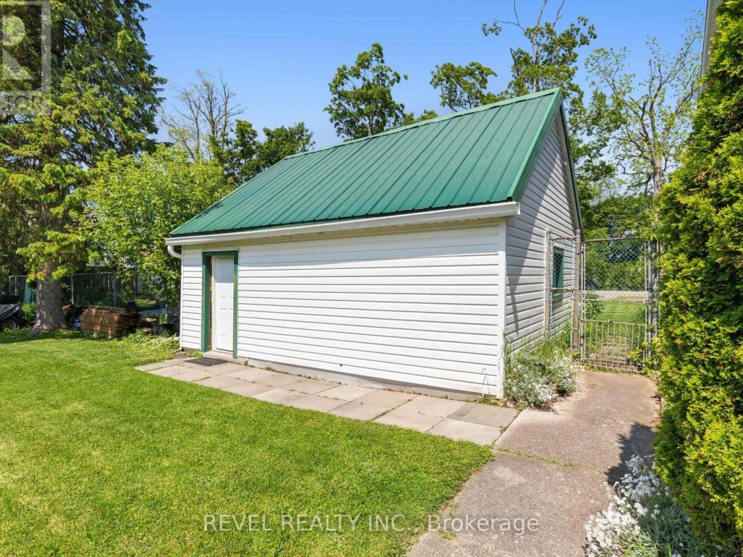 100 NAPPADALE STREET, 