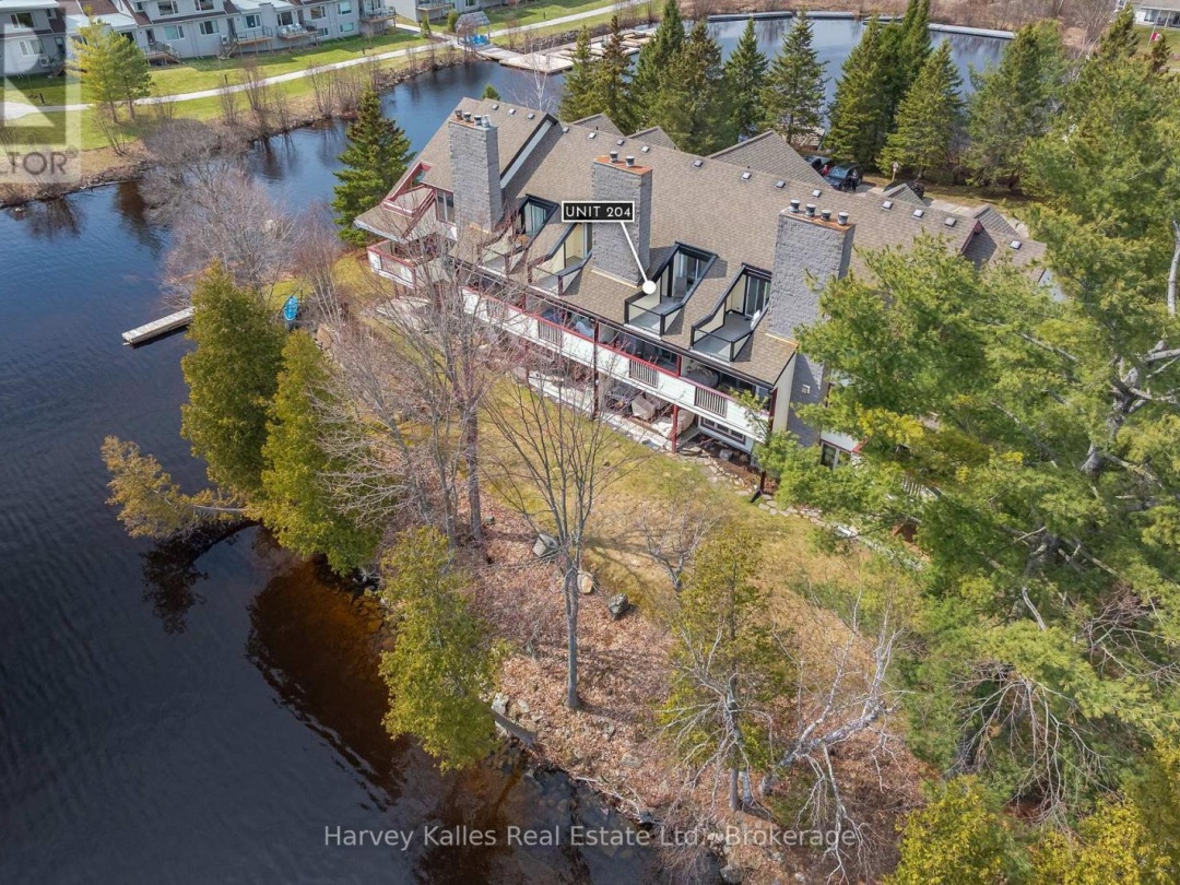 204 10 Coveside Drive, Fairy Lake