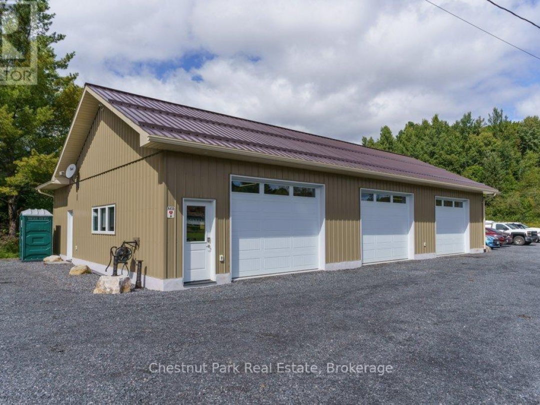 143 South Drive, Lake Vernon