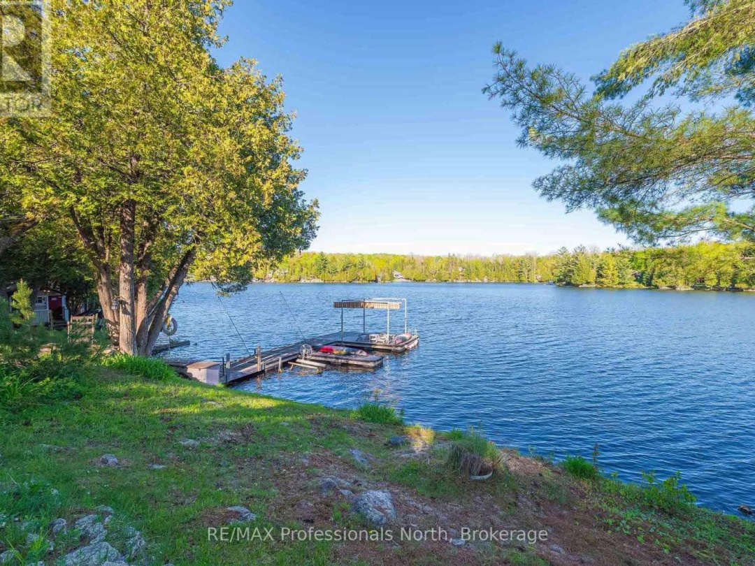1484 Bat Lake Road, Canning Lake