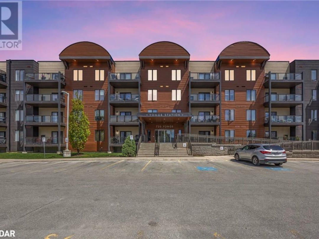 720 YONGE Street Unit# 205, 