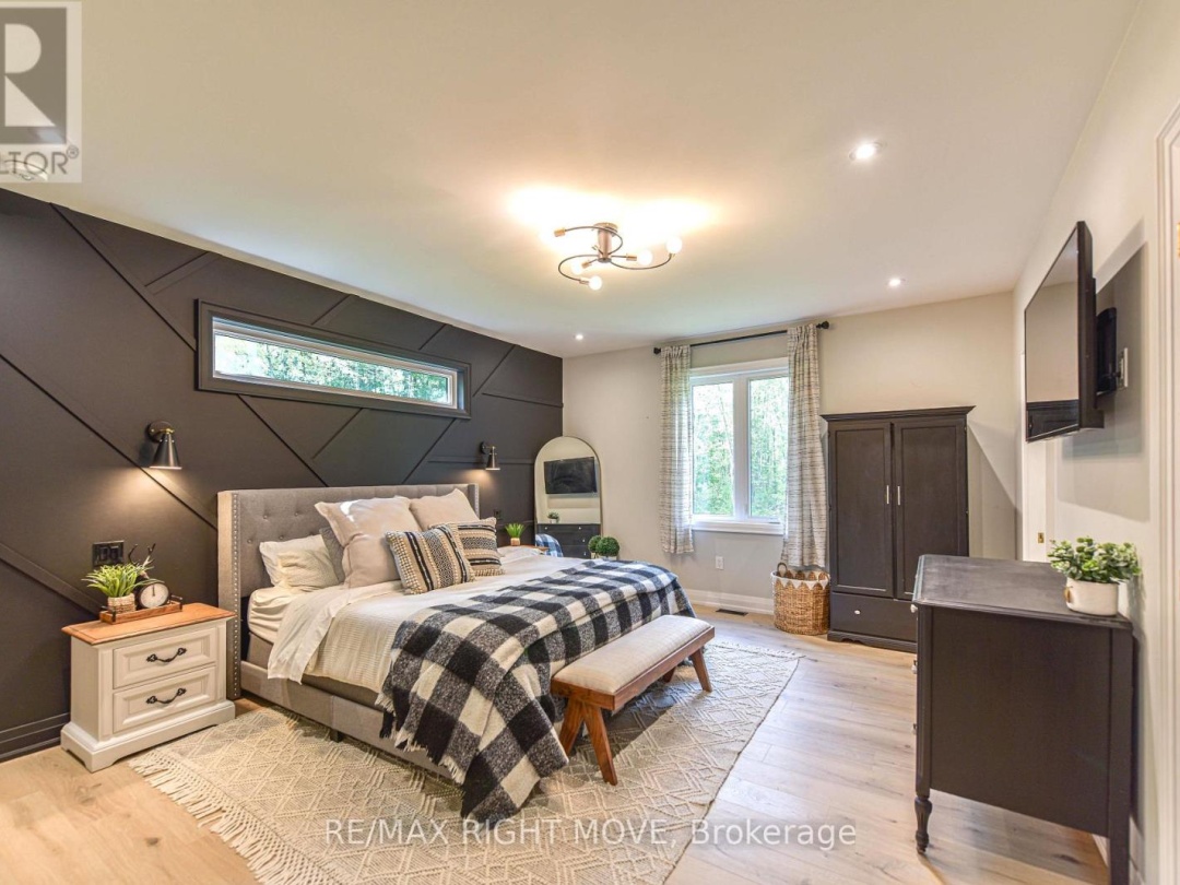 2272 Monck Road, Ramara