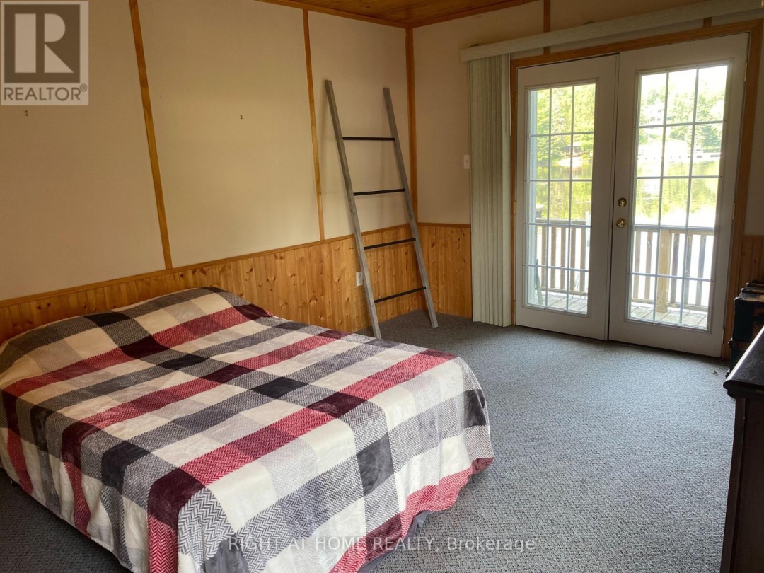 104 Lakeside Drive, Manitouwabing Lake