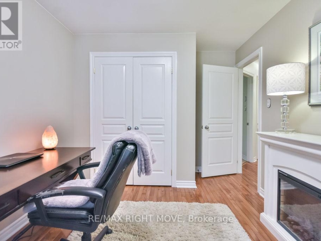 1011 TALBOT TRAIL, 
