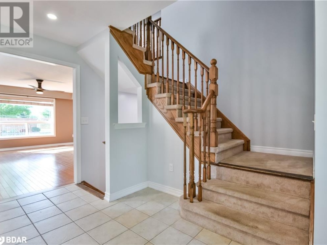102 ATLANTIS Drive, 