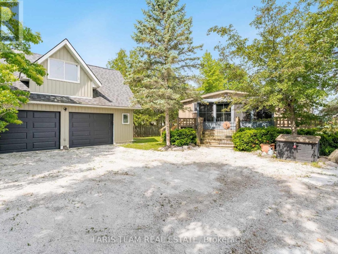 4 SCHOONER LANE, 