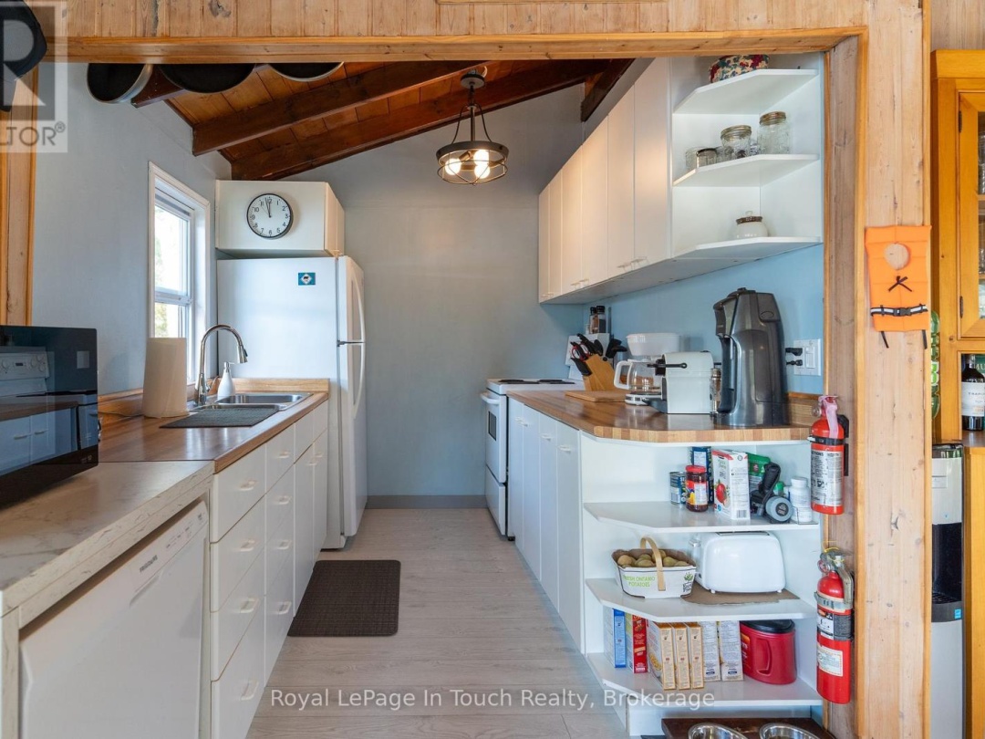 18588 Georgian Bay Shore, Georgian Bay