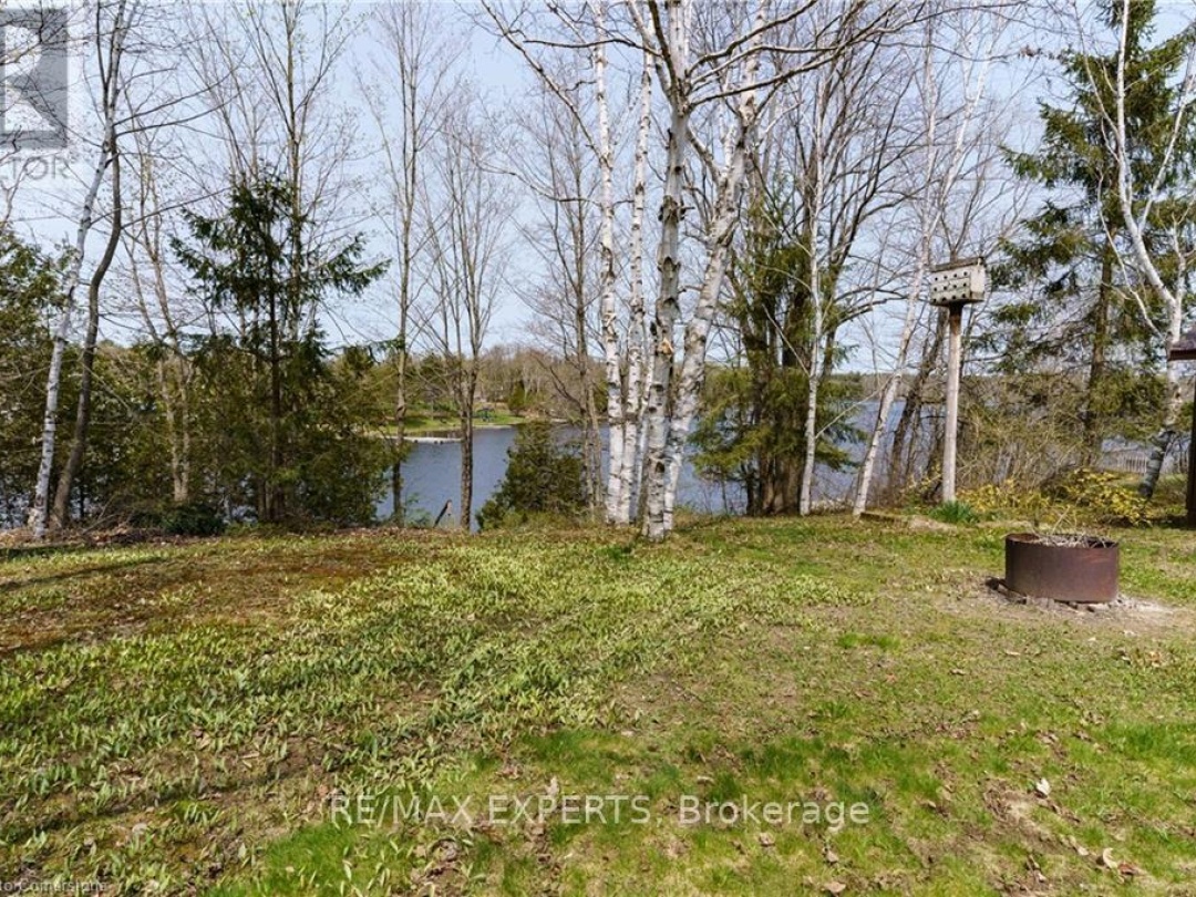 86 STONEY ROAD, Manitouwabing Lake