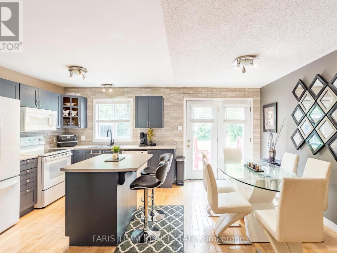85 FULSOM CRESCENT, 
