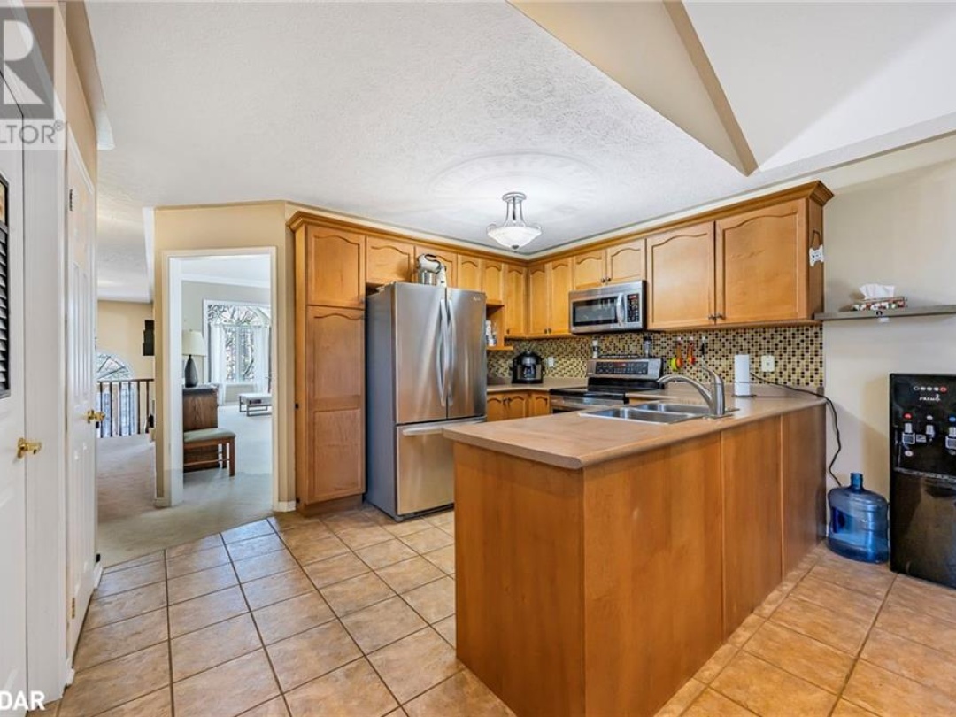 3160 Emperor Drive, Orillia