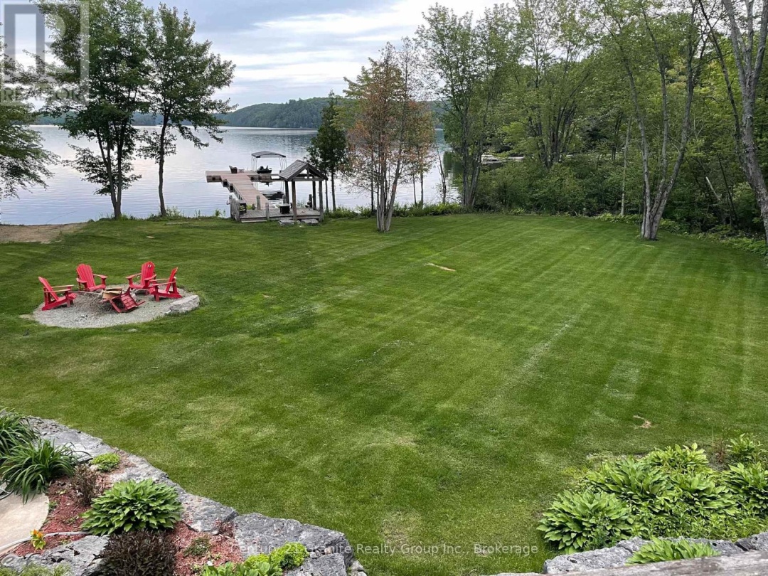 1047 Bonis Lane, Mountain Lake