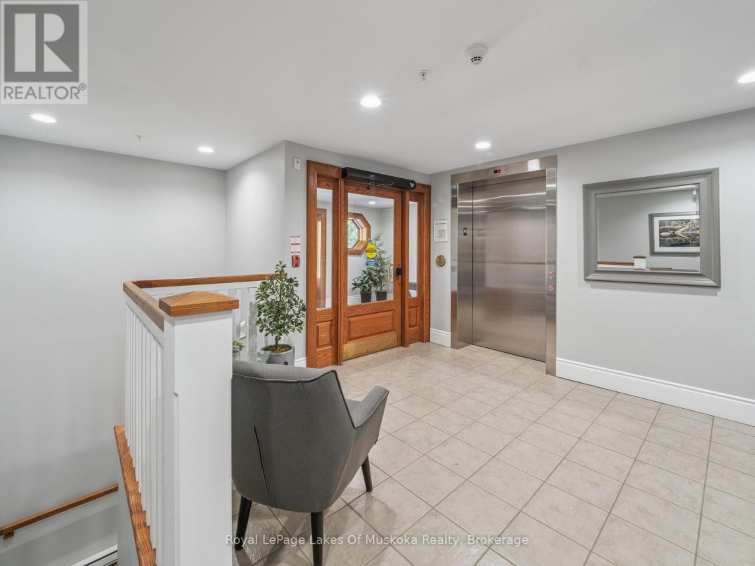 203 - 391B MANITOBA STREET, 