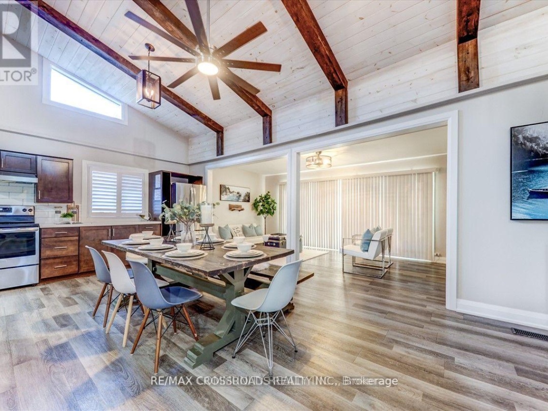 5794 Victoria Park Road, 