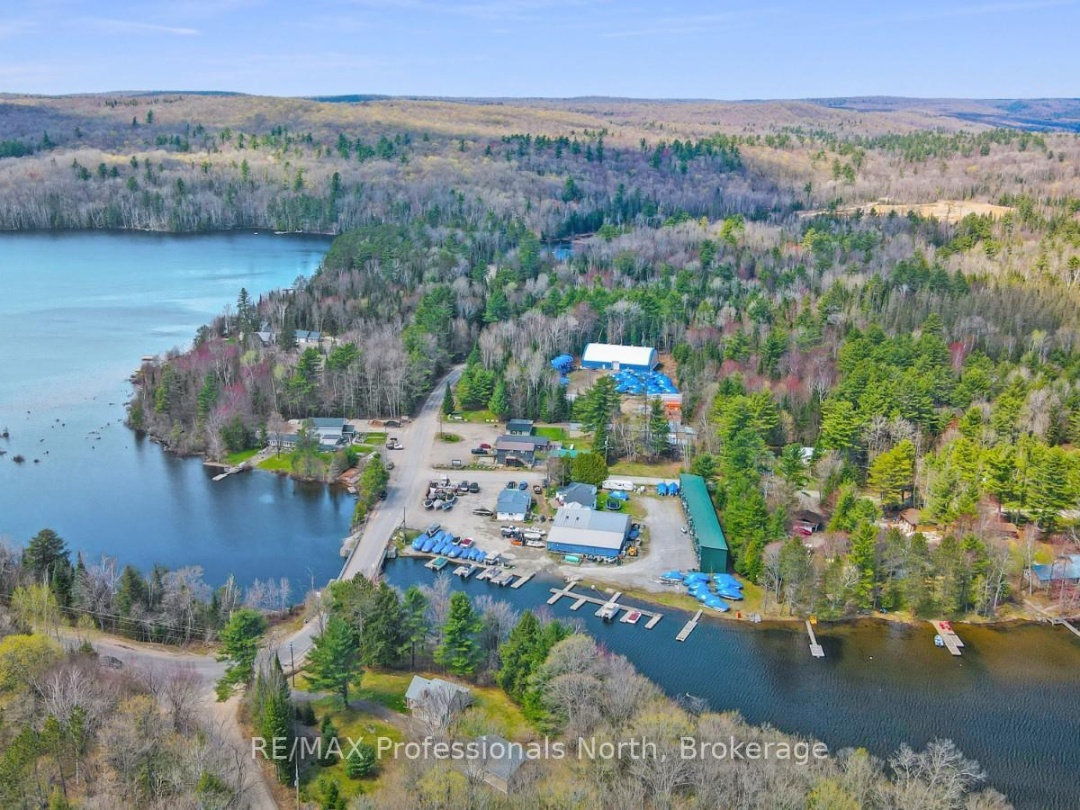 1017 Dunn Road, Haliburton Lake