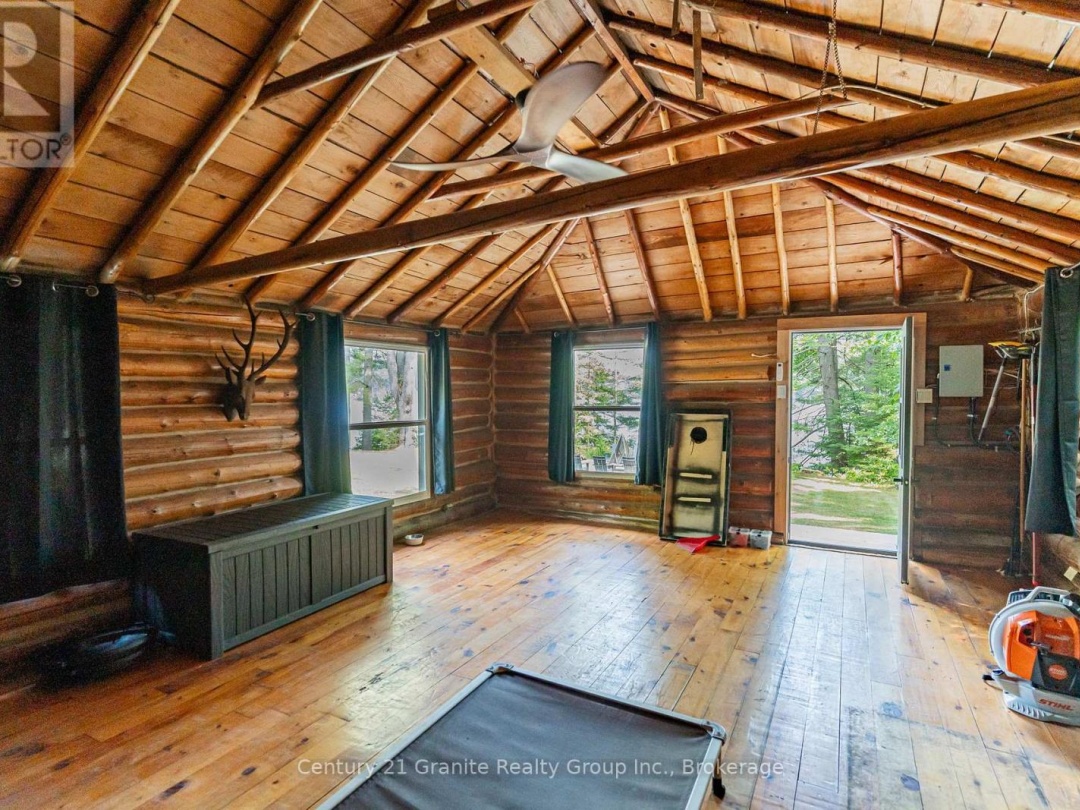 1085 GRACE ROAD, 
