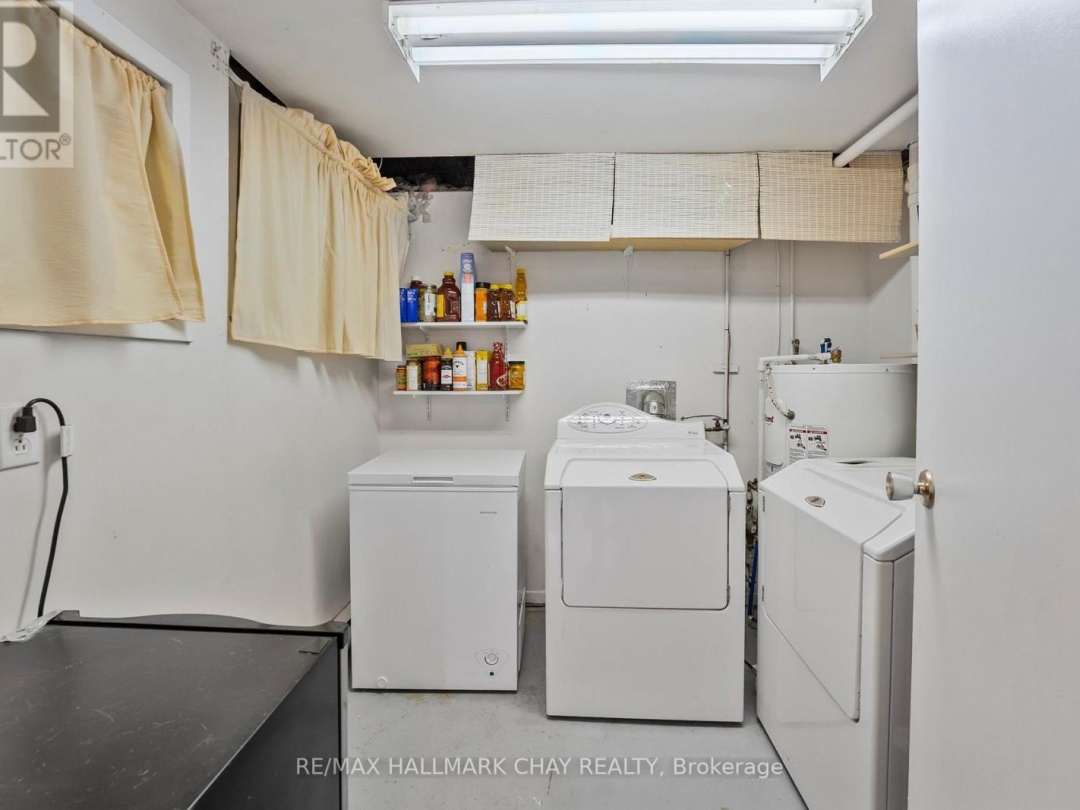 27 40 Victoria Crescent, Orillia