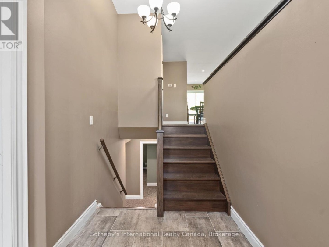 260 Forest Harbour Parkway, Tay
