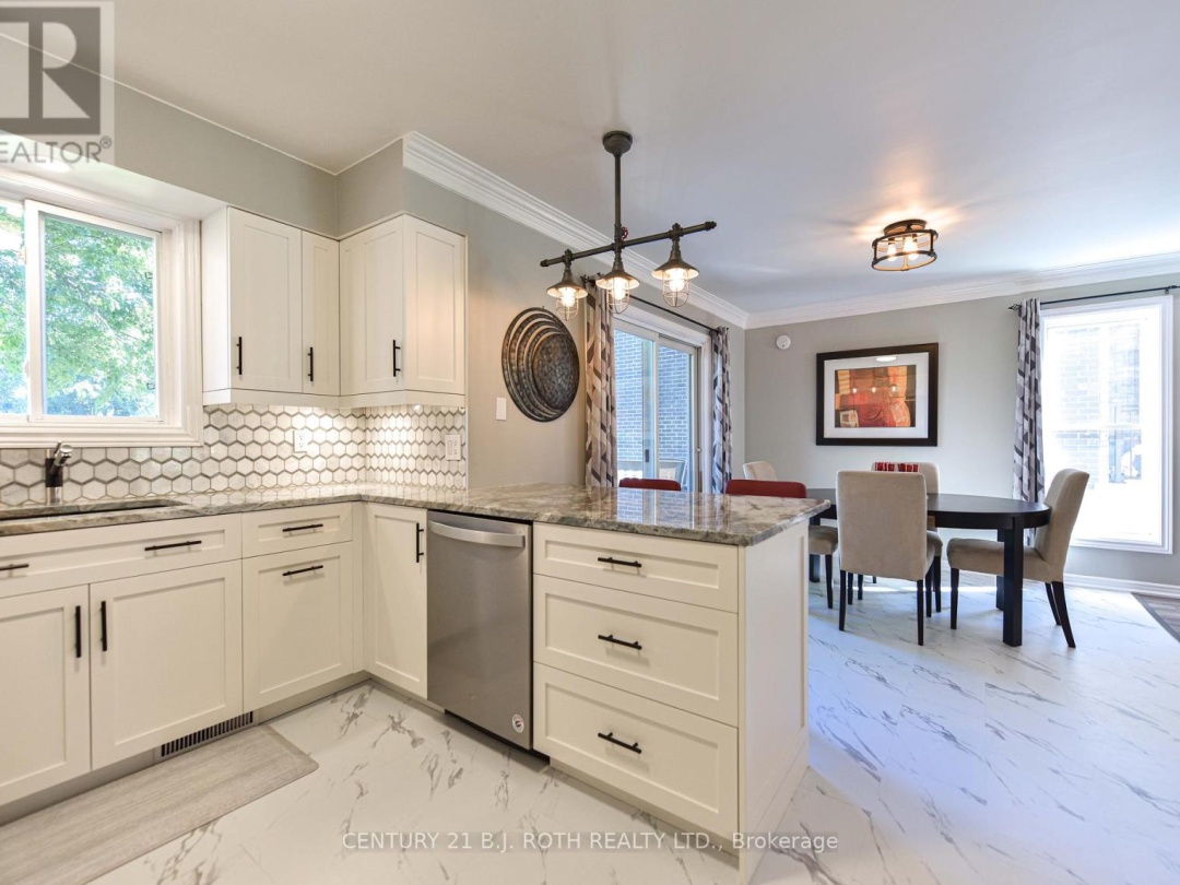 60 Simcoe Road, Lake Simcoe