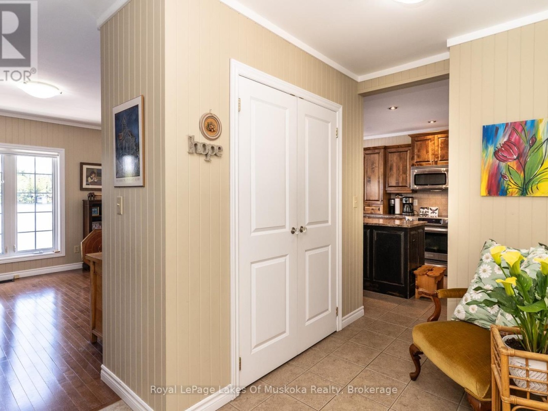 4 1010 Pinedale Road, Gull Lake