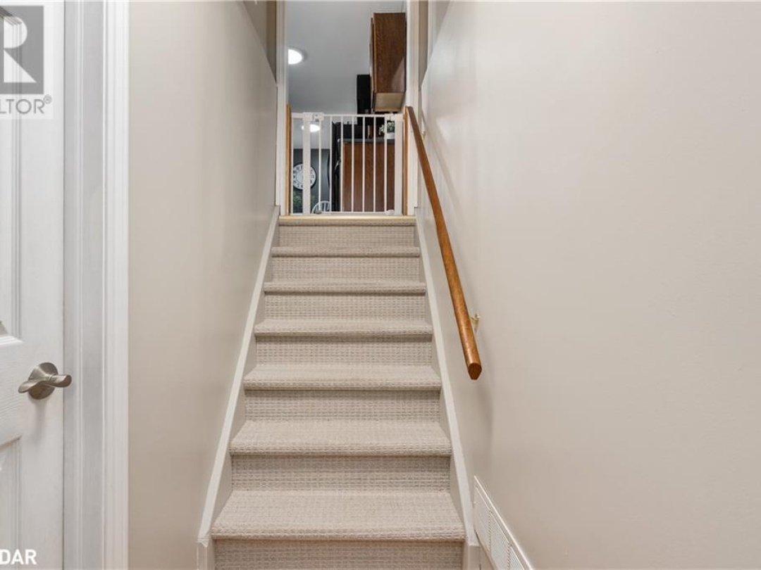 9881 12 Highway, Warminster
