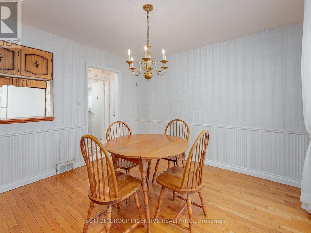 56 Dalton Crescent S, Orillia