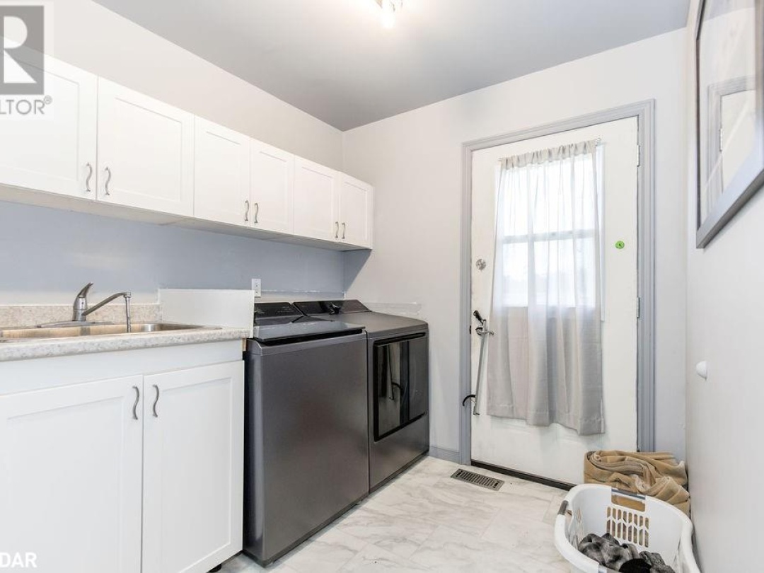 776 Monck Road 45, Head River