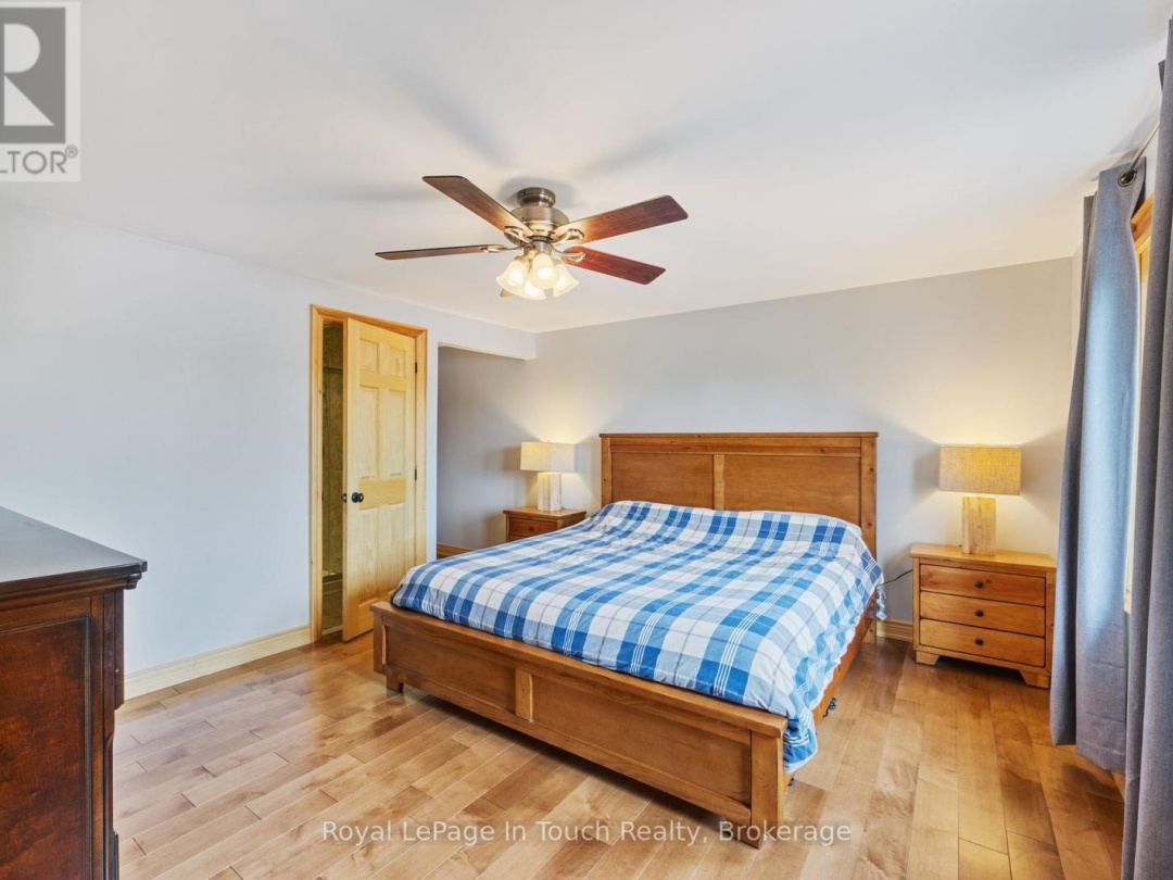 288 KINGS FARM ROAD, Gloucester Pool