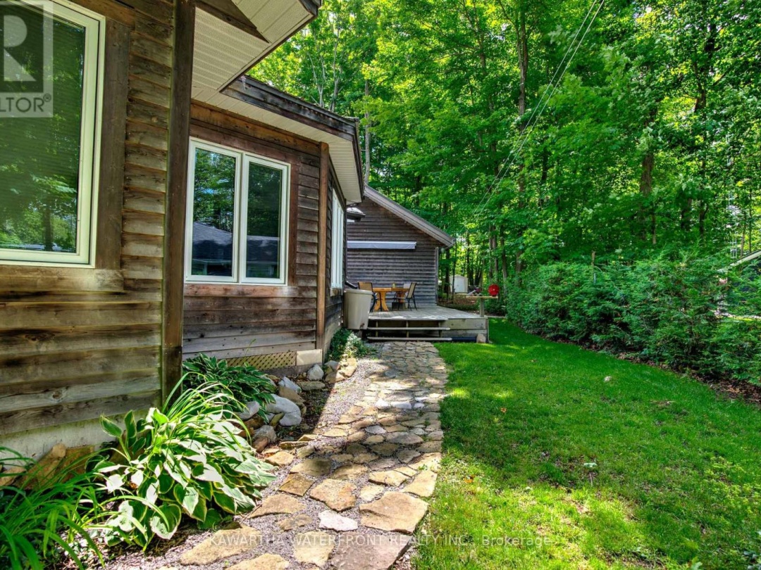 284 Lake Dalrymple Road, Dalrymple Lake