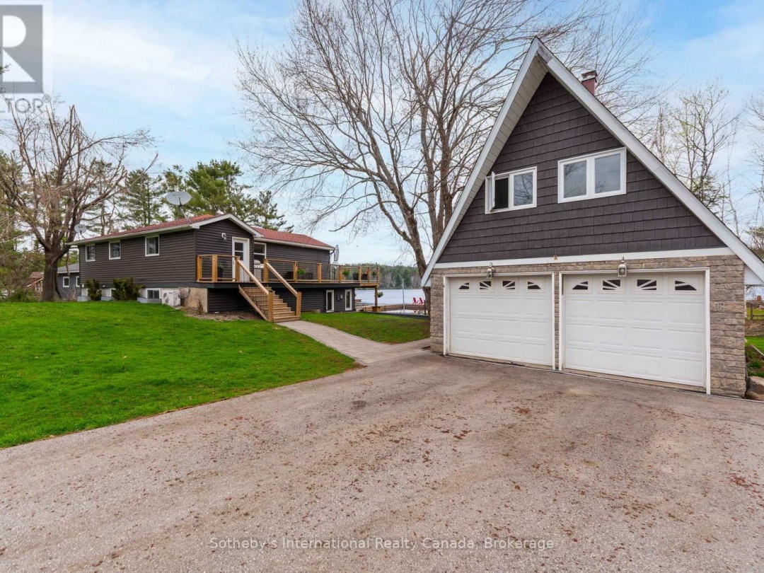 1041 Conservation Road, Doe Lake