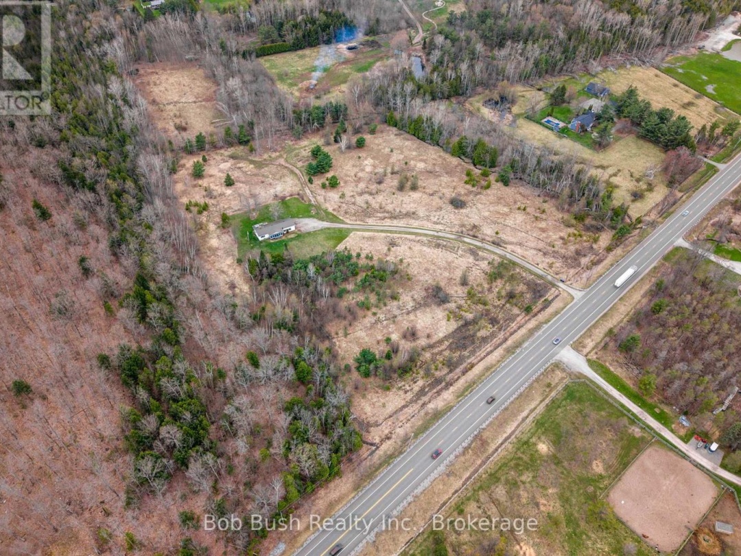 10596 12 Highway, Oro-Medonte
