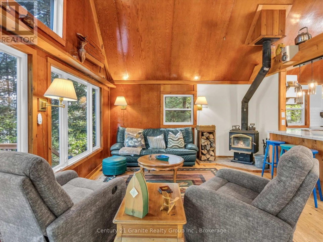 1120 S Clear Lake Road, Clear Lake