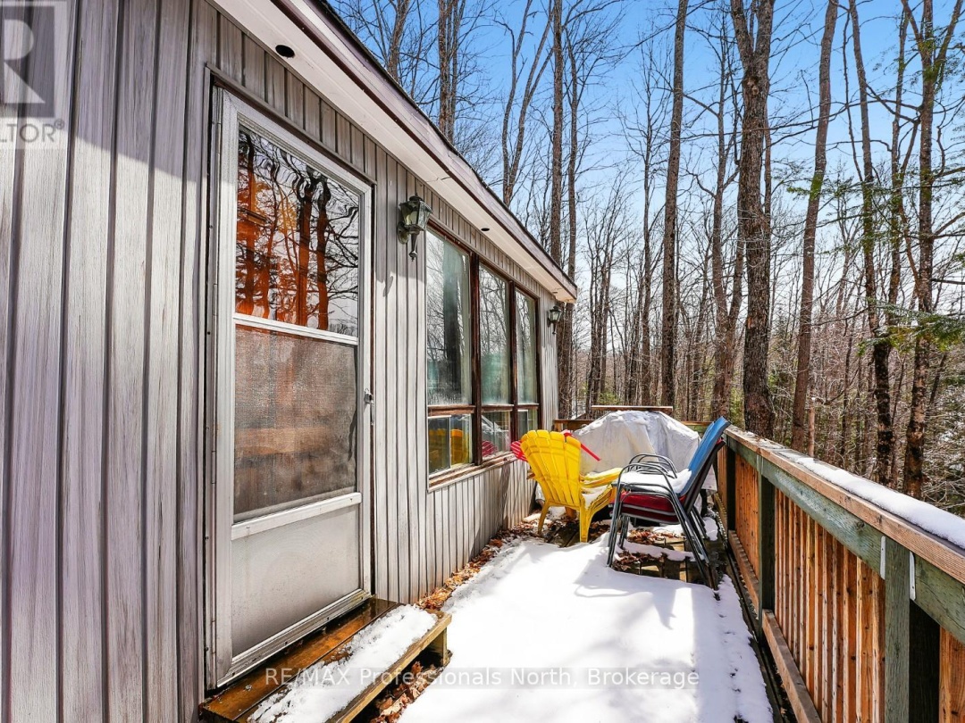 1025 Manitou Road, Little Dudmon Lake