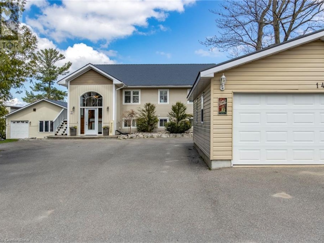 14 Lighthouse Crescent S, Georgian Bay