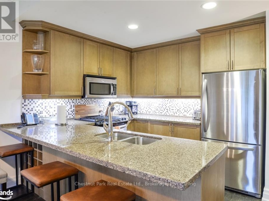 G103 A2 1869 Muskoka 118 Road W, 