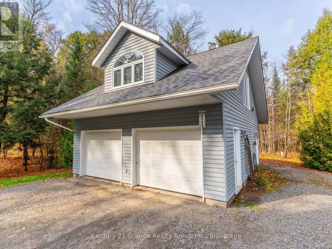 3526 WEST SHORE ROAD, Kennisis Lake
